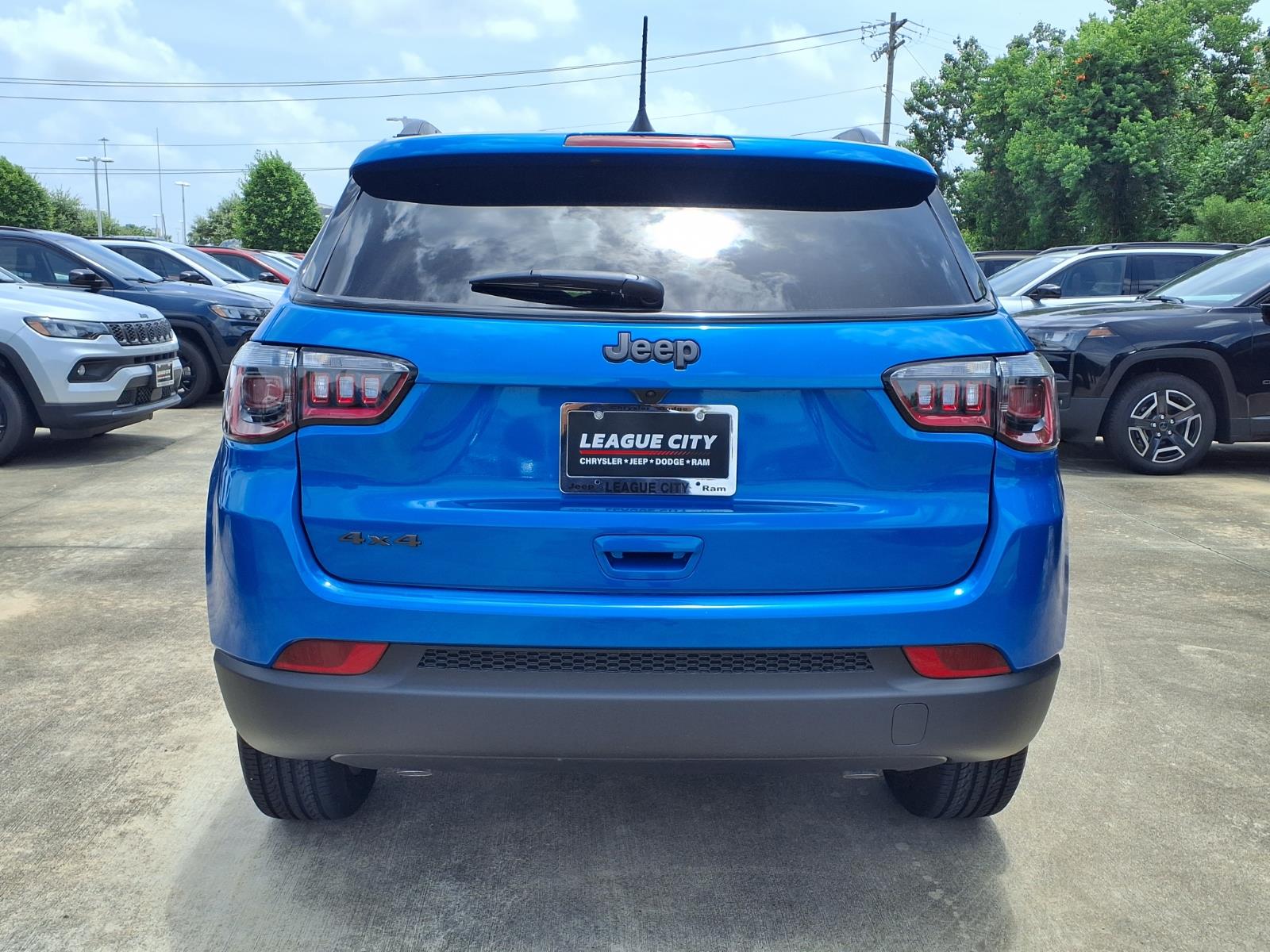 2026 Jeep Compass Latitude Blue at League City CDJR