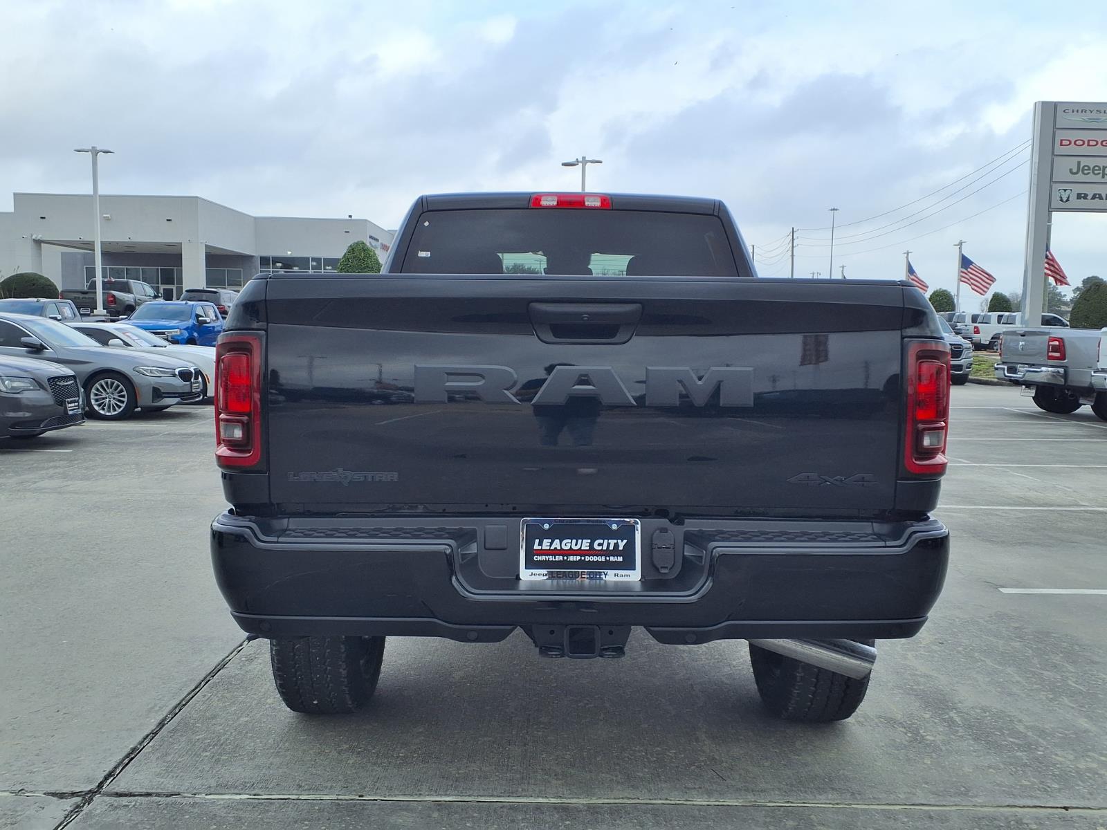 2026 RAM 2500 Big Horn Diamond Black at League City CDJR
