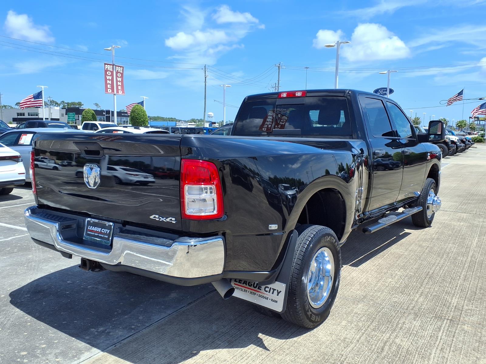 2023 RAM 3500 Tradesman Diamond Black Crystal Pearlcoat at League City CDJR
