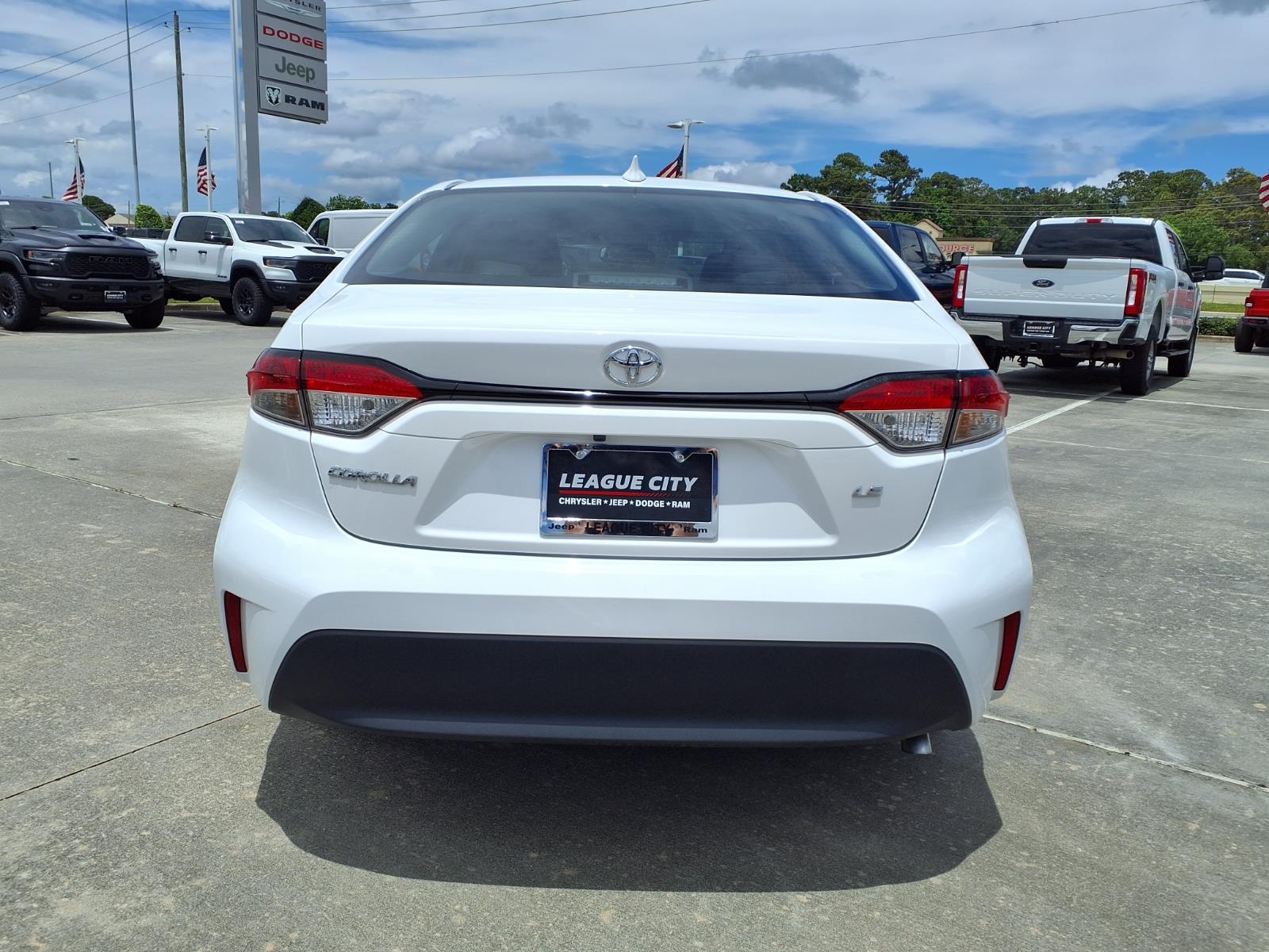 2026 Toyota Corolla LE - 5