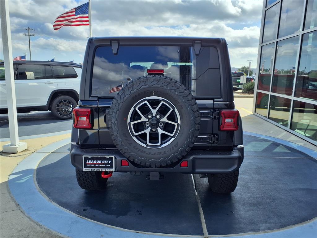 2026 Jeep Wrangler Rubicon Black at League City CDJR