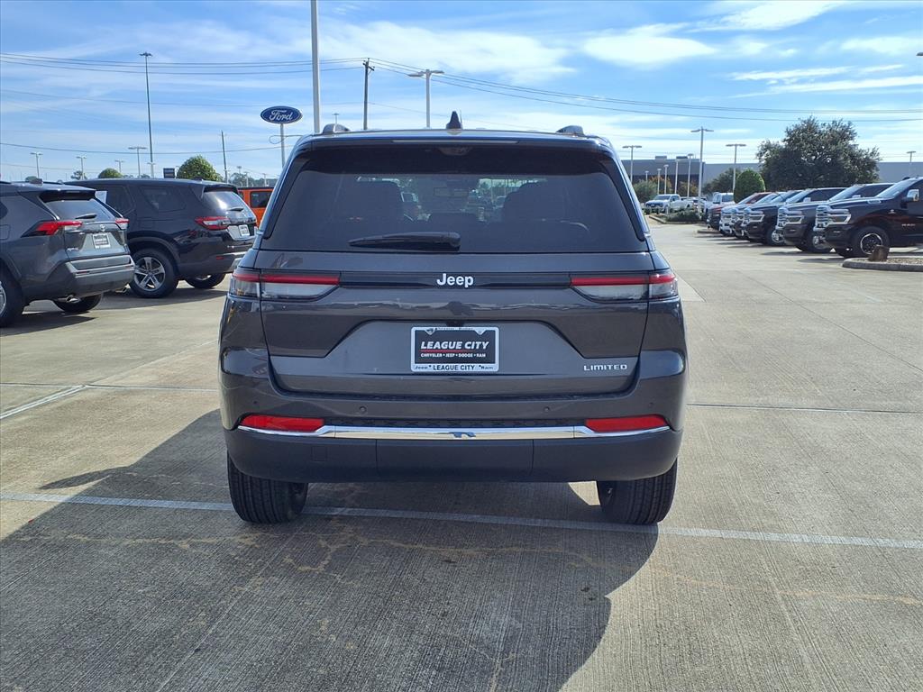2025 Jeep Grand Cherokee Limited Metallic at League City CDJR
