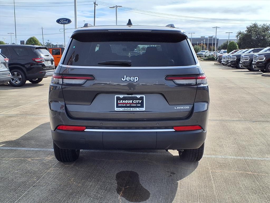 2025 Jeep Grand Cherokee L Laredo Metallic at League City CDJR