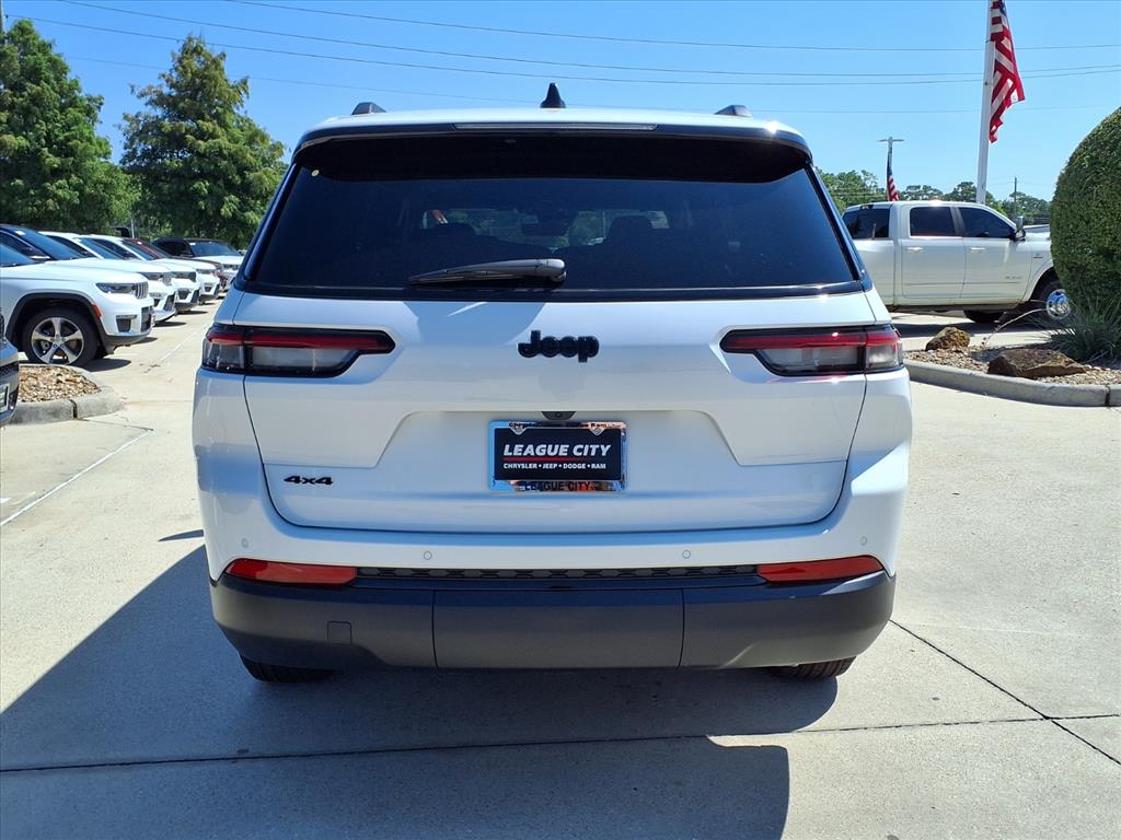 2025 Jeep Grand Cherokee L Laredo Bright White Clearcoat at League City CDJR