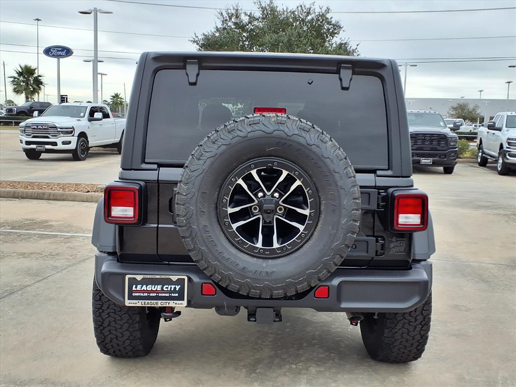 2026 Jeep Wrangler Sport Black Clearcoat at League City CDJR