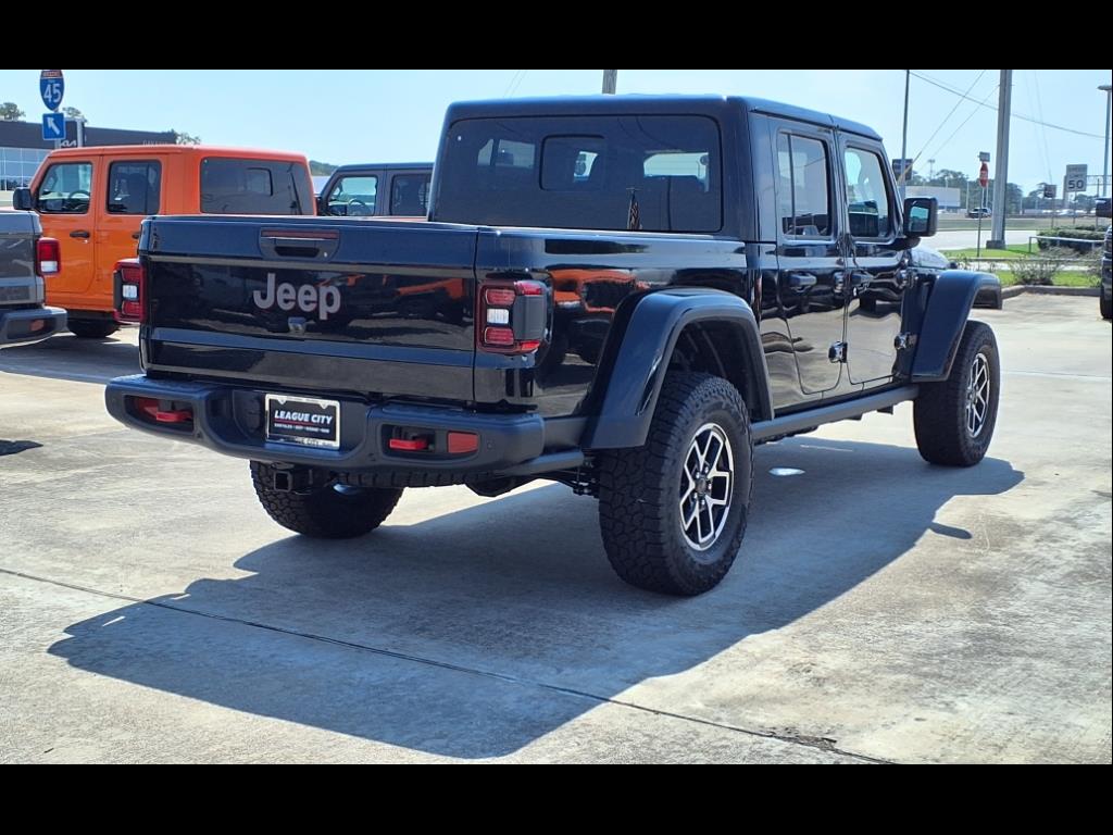 2025 Jeep Gladiator Rubicon Black Clearcoat at League City CDJR