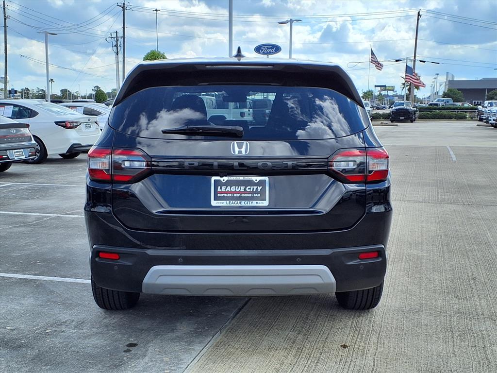 2023 Honda Pilot EX-L 8 Passenger - 5