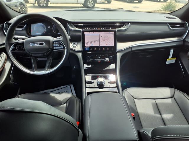 2025 Jeep Grand Cherokee Overland