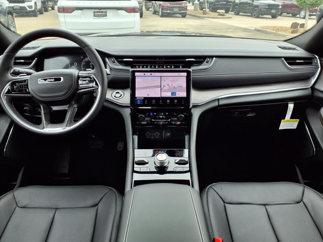 2025 Jeep Grand Cherokee Overland