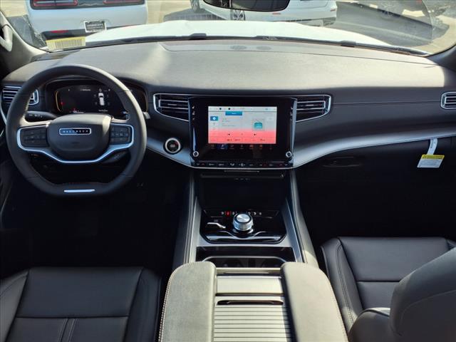 2025 Jeep Wagoneer L Base