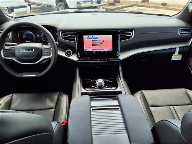 2025 Jeep Wagoneer Base