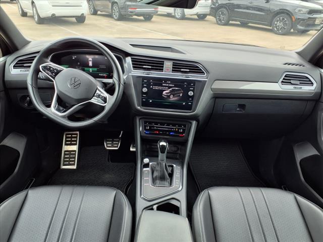2023 Volkswagen Tiguan 2.0T SE R-Line Black