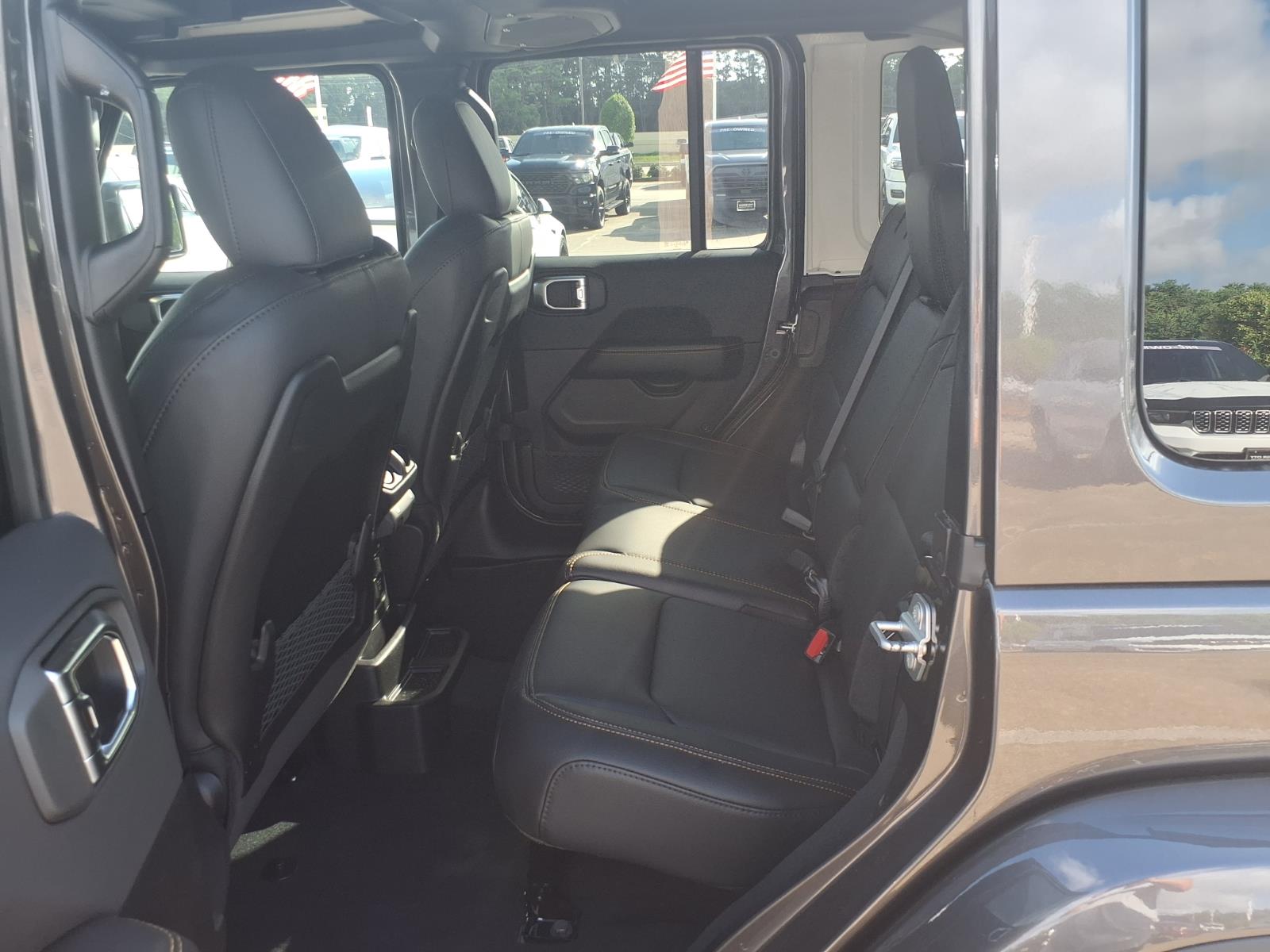 2026 Jeep Wrangler Sahara Gray at League City CDJR