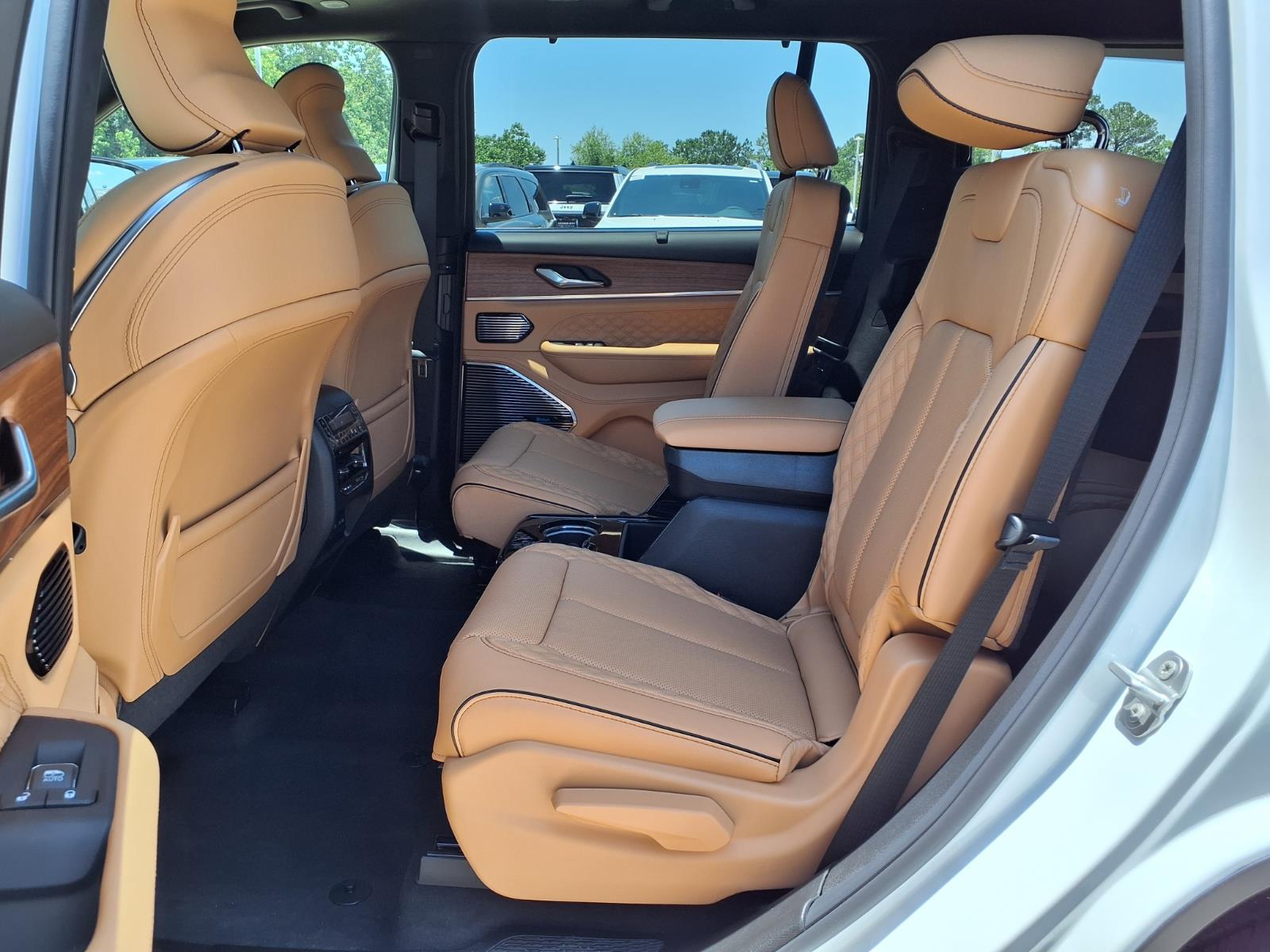 2026 Jeep Grand Cherokee L Summit White at League City CDJR