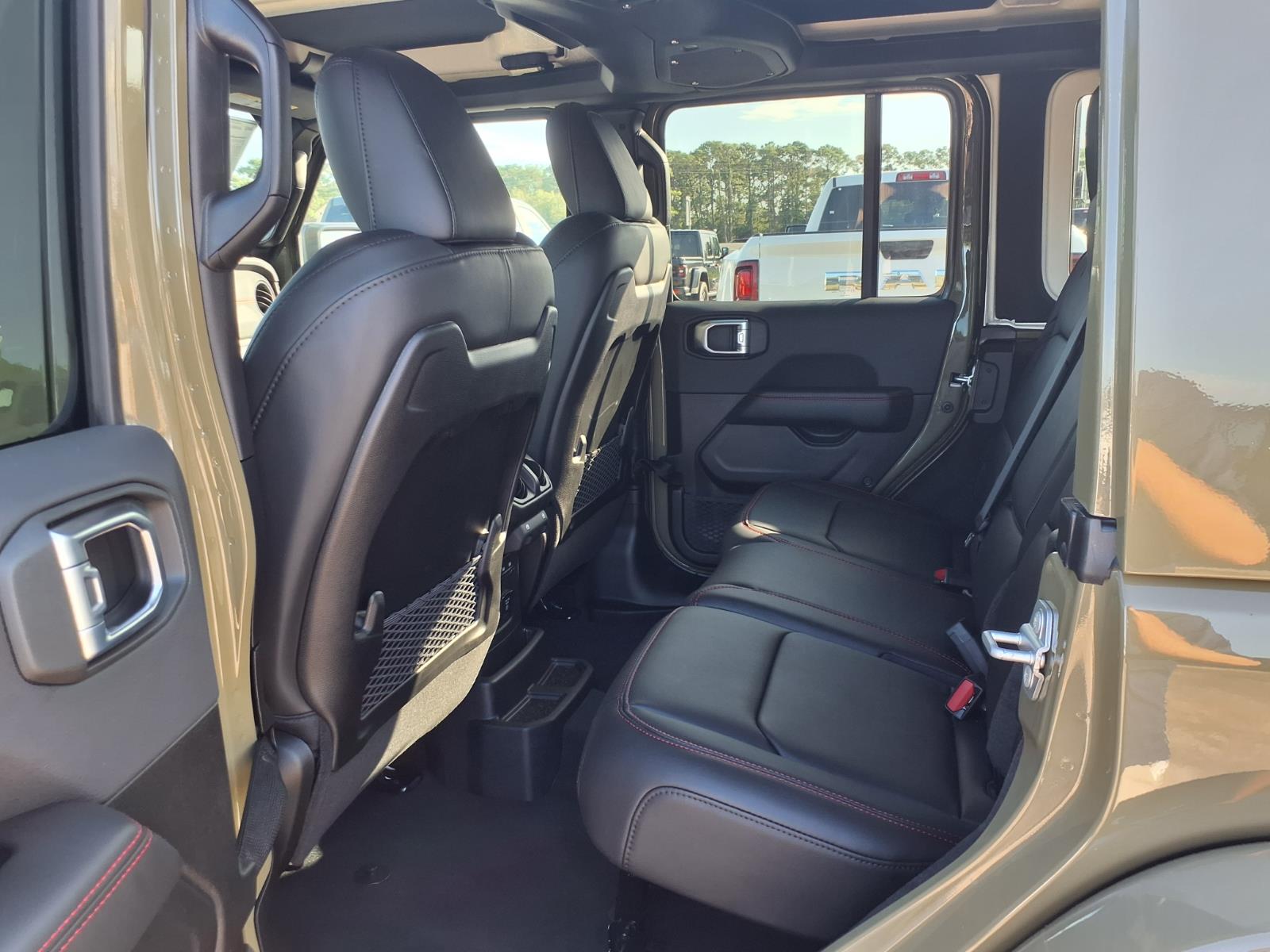 2026 Jeep Wrangler Rubicon Green at League City CDJR