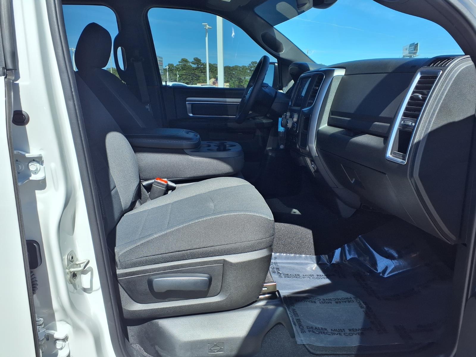 2024 RAM 1500 Classic Warlock - 6