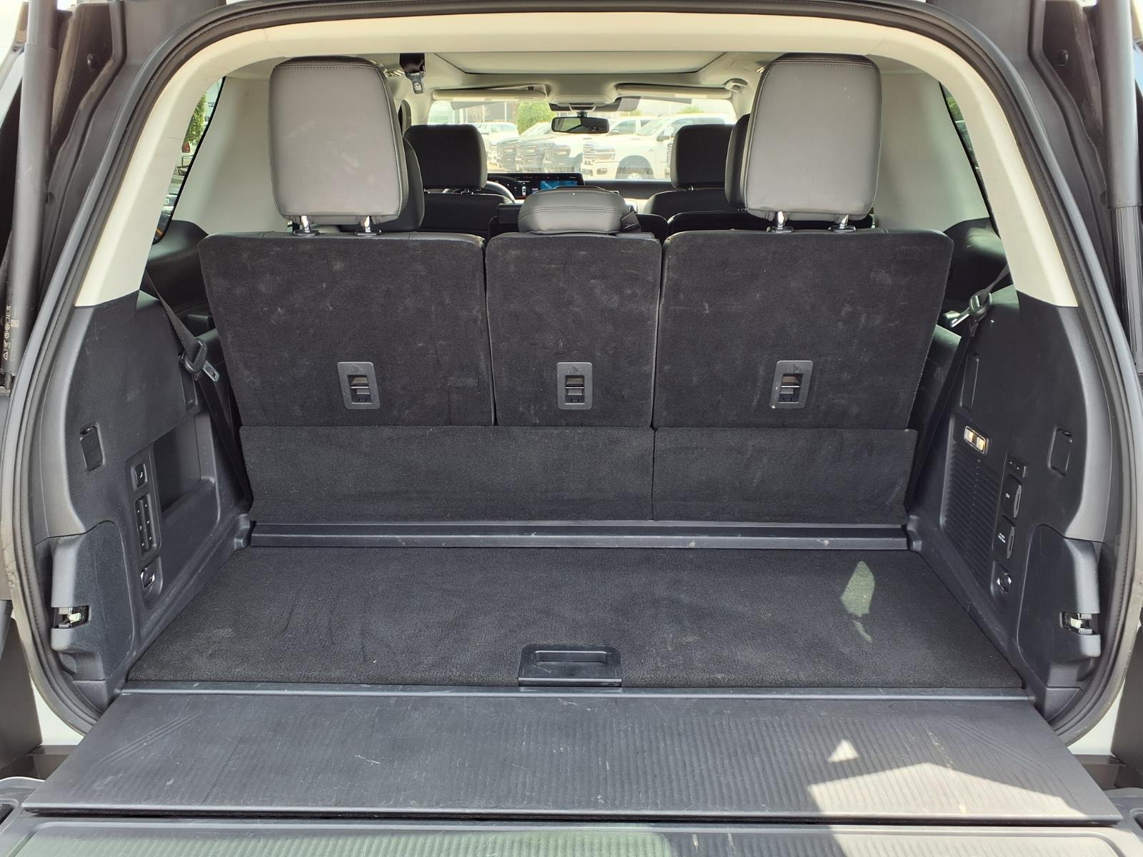 2025 Ford Expedition Active - 6