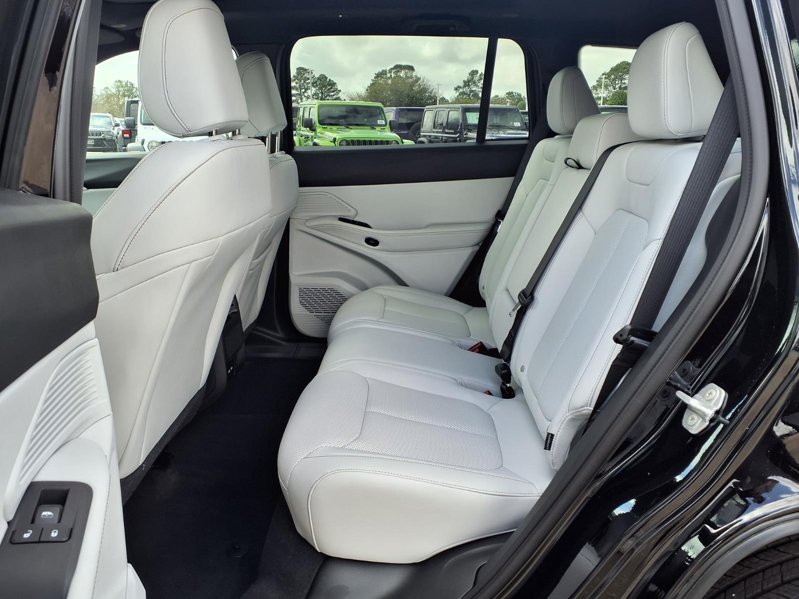 2026 Jeep Cherokee LAREDO/LIMITED Diamond Black at League City CDJR