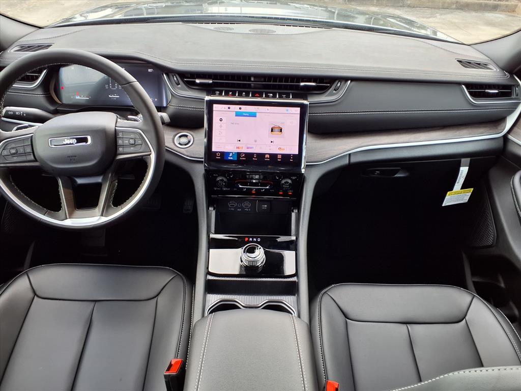 2025 Jeep Grand Cherokee L Limited Metallic at League City CDJR