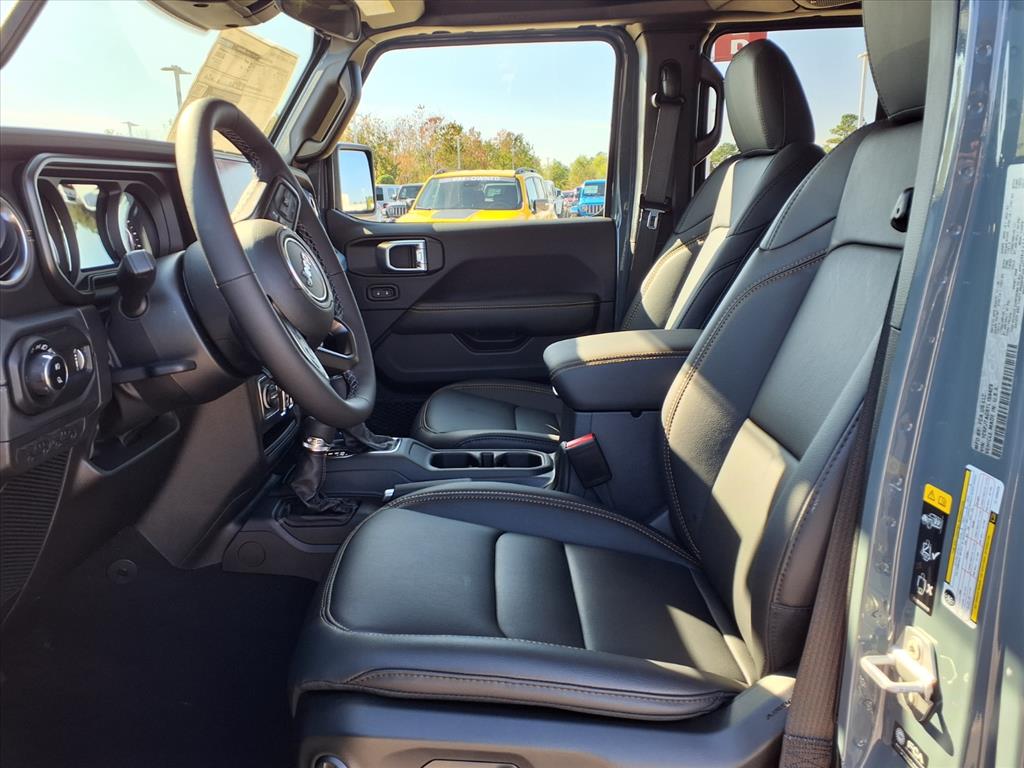 2026 Jeep Gladiator Sport Anvil Clearcoat at League City CDJR