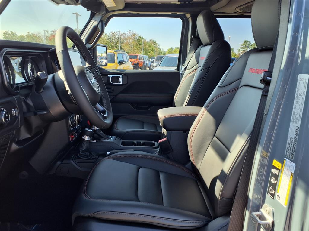 2025 Jeep Gladiator Rubicon Anvil Clearcoat at League City CDJR