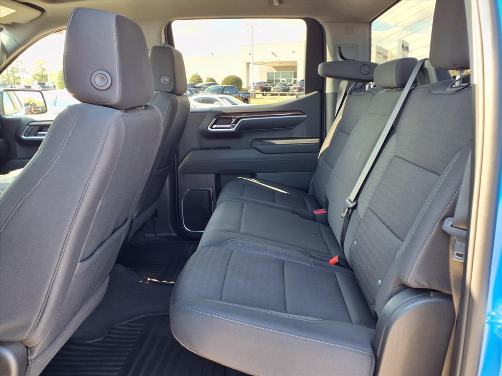2025 Chevrolet Silverado 1500 LT - 6