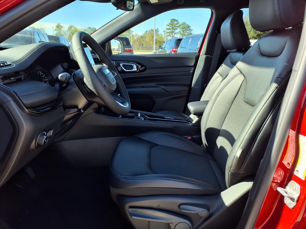 2026 Jeep Compass Latitude Red at League City CDJR