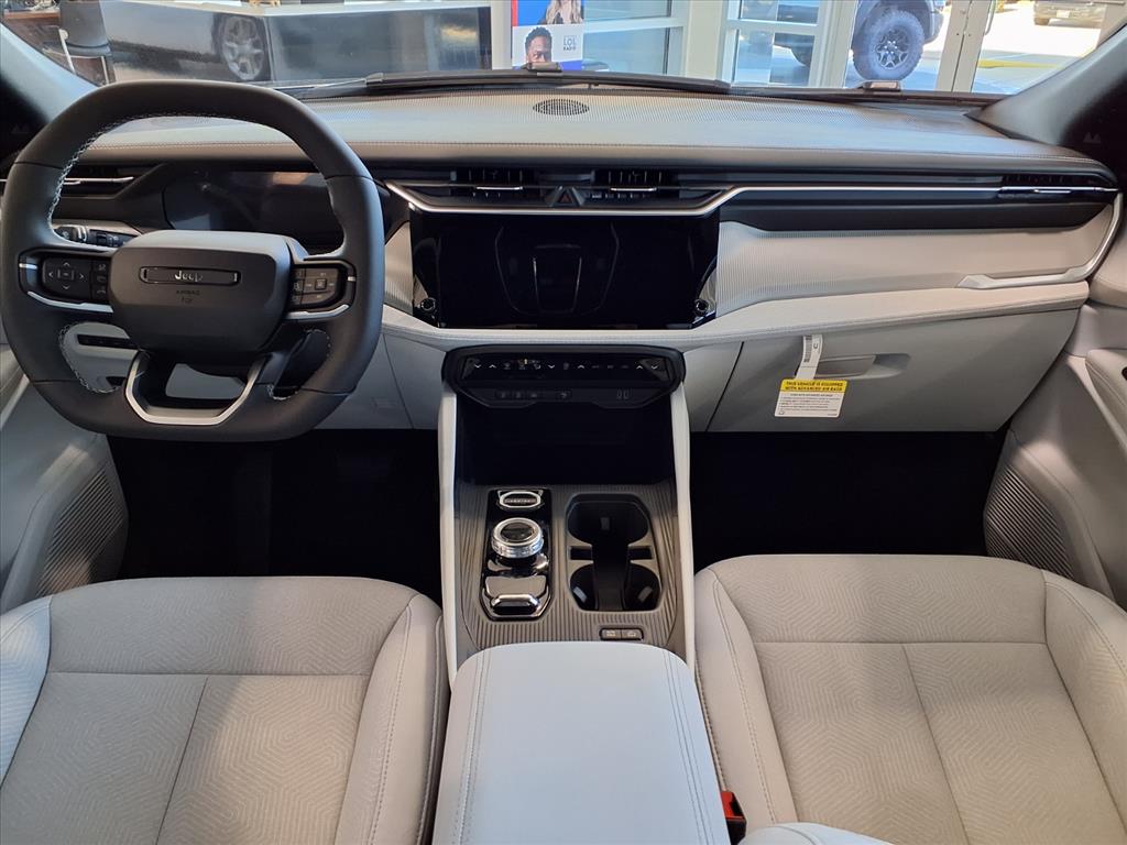2026 Jeep Cherokee Limited Diamond Black at League City CDJR