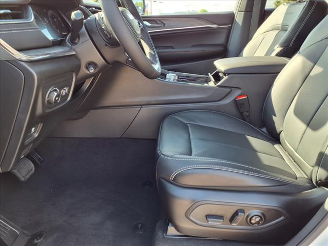 2025 Jeep Grand Cherokee Overland