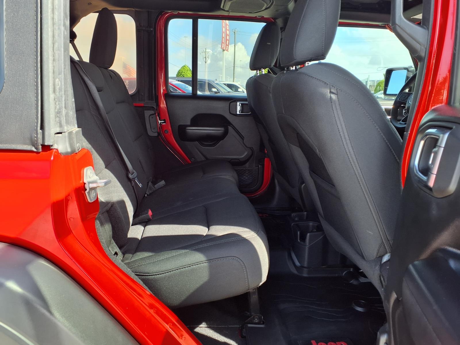 2019 Jeep Wrangler Unlimited Unlimited Sport S - 7