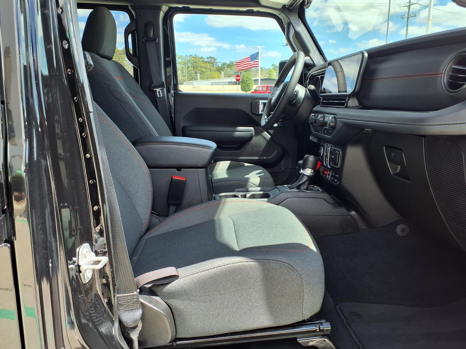 2025 Jeep Wrangler Rubicon - 7