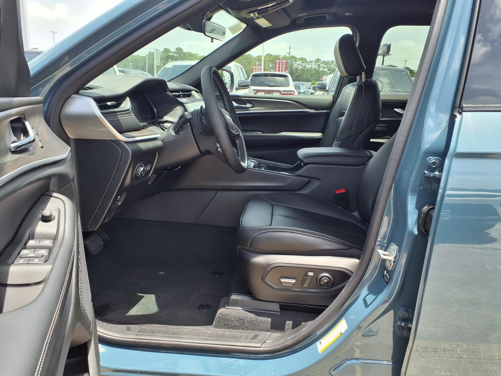 2026 Jeep Grand Cherokee L Limited Blue at League City CDJR