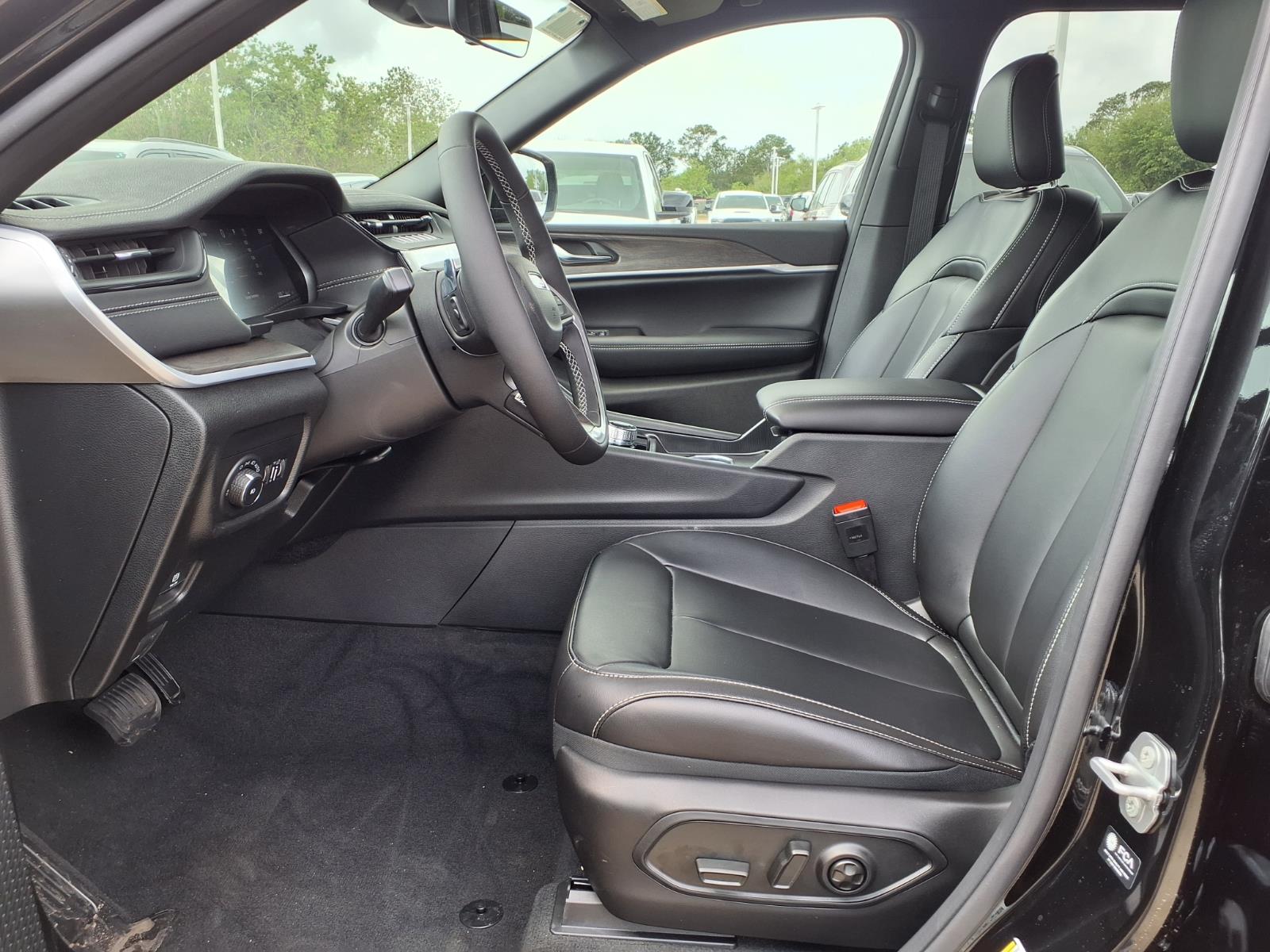 2026 Jeep Grand Cherokee L Limited Diamond Black at League City CDJR