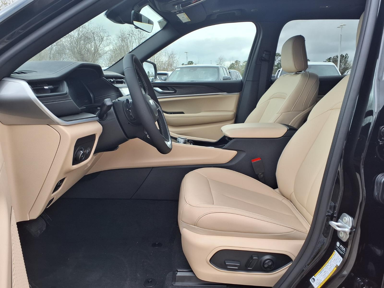 2026 Jeep Grand Cherokee L Limited Diamond Black at League City CDJR