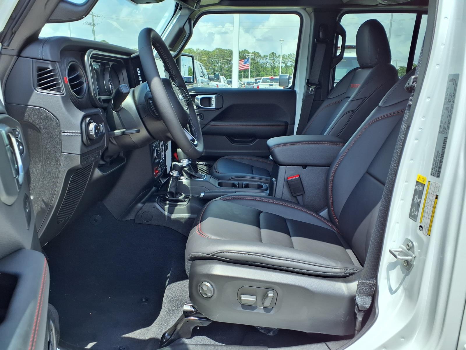 2026 Jeep Wrangler Rubicon White at League City CDJR