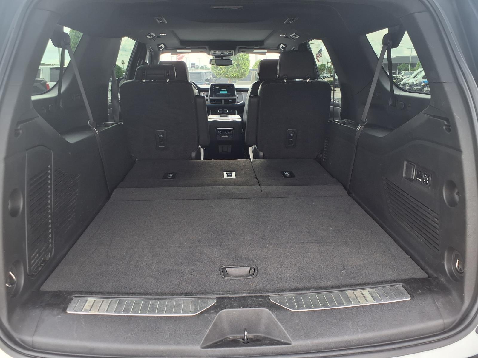 2023 Chevrolet Suburban Z71 - 7