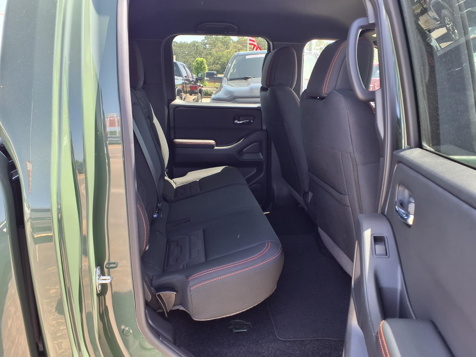 2025 Nissan Frontier PRO-X - 7