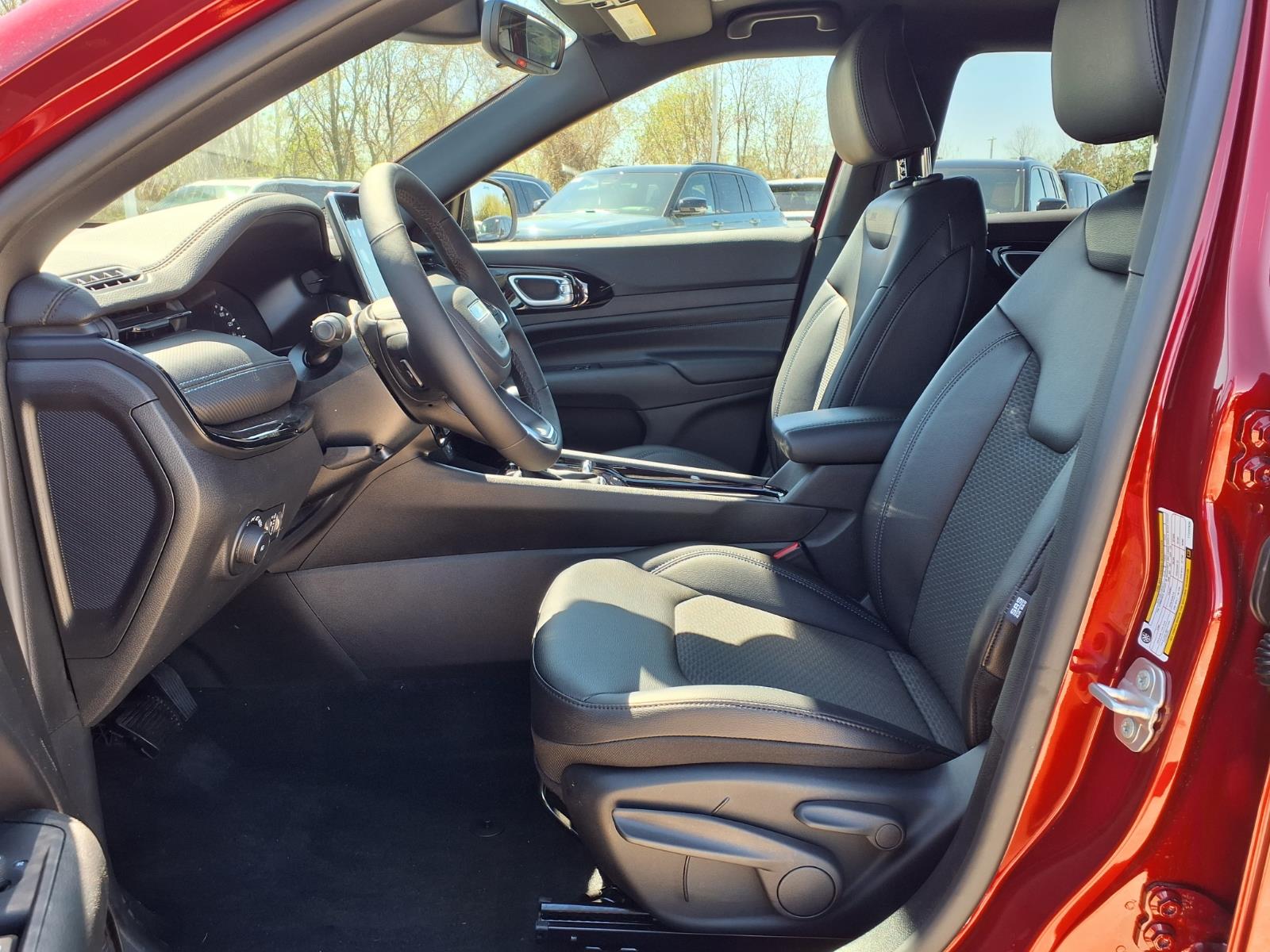 2026 Jeep Compass Latitude Red at League City CDJR
