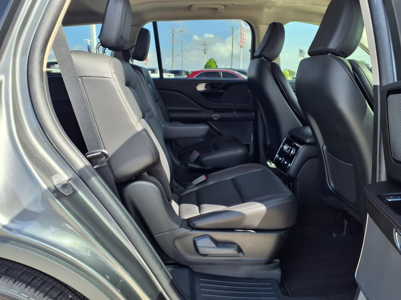 2024 Lincoln Aviator Premiere - 7