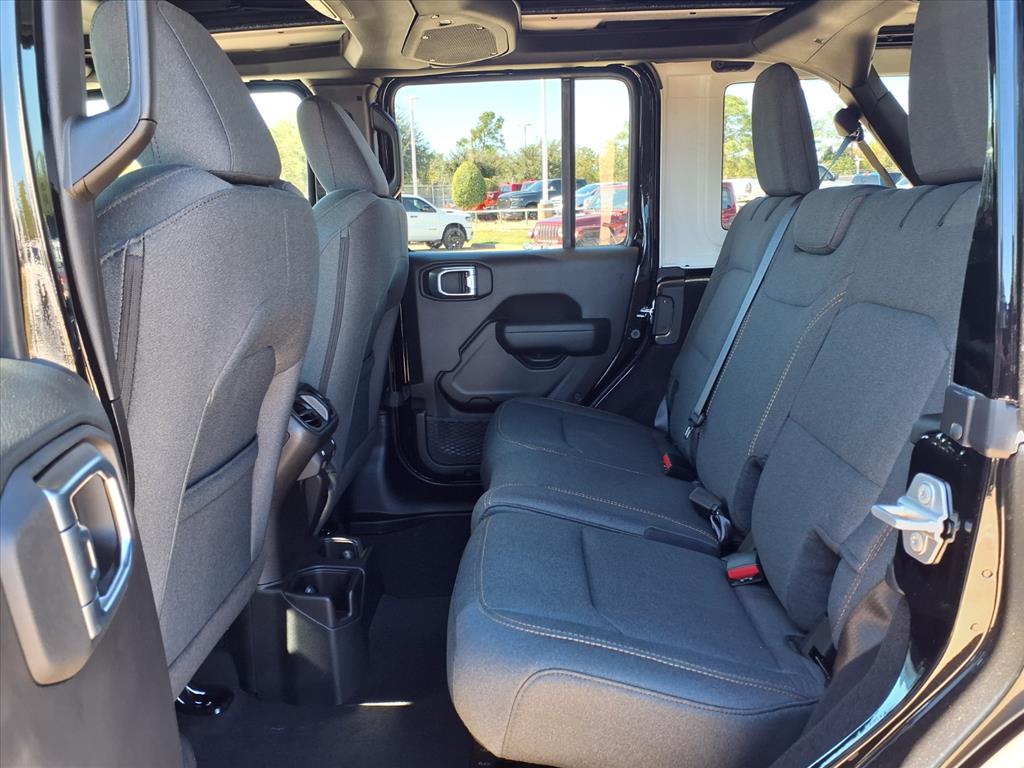 2026 Jeep Wrangler Sport Black Clearcoat at League City CDJR