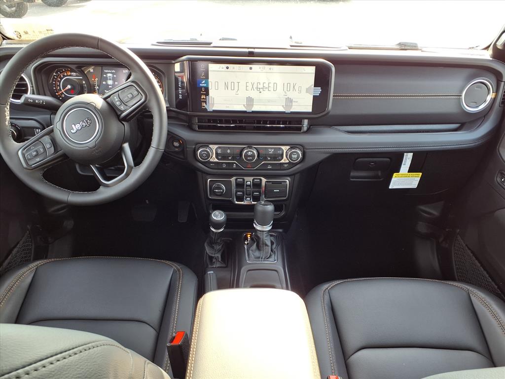 2026 Jeep Gladiator Sport Gray at League City CDJR