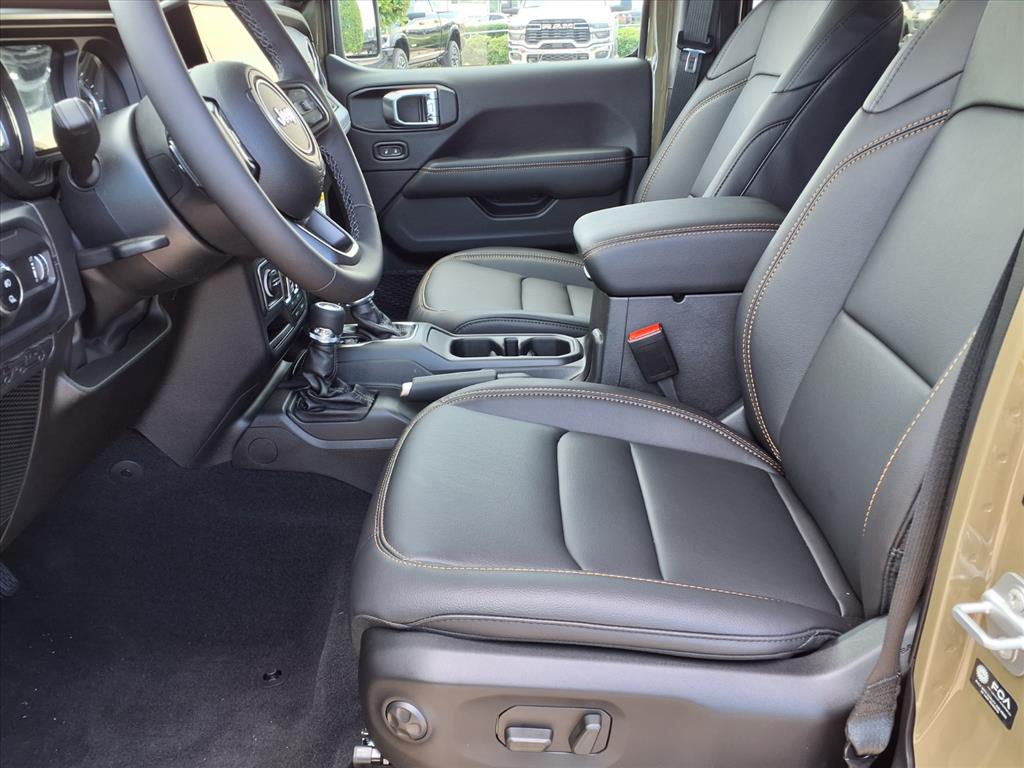 2025 Jeep Gladiator Sport Pj5 41 at League City CDJR