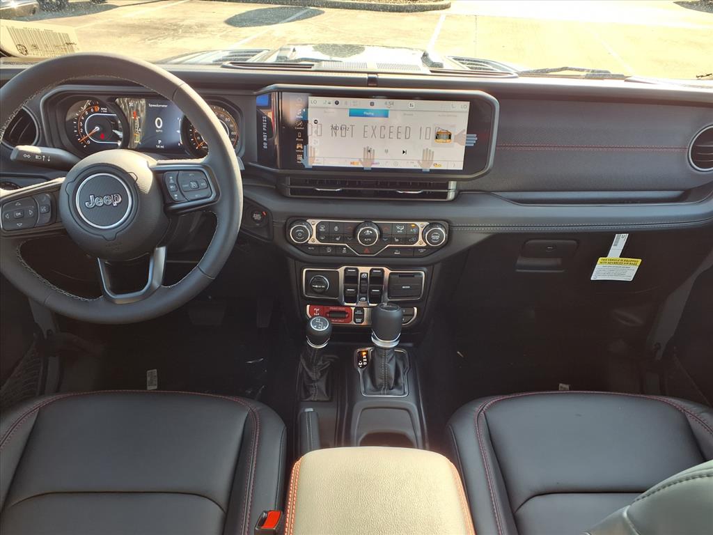 2025 Jeep Gladiator Rubicon Anvil Clearcoat at League City CDJR