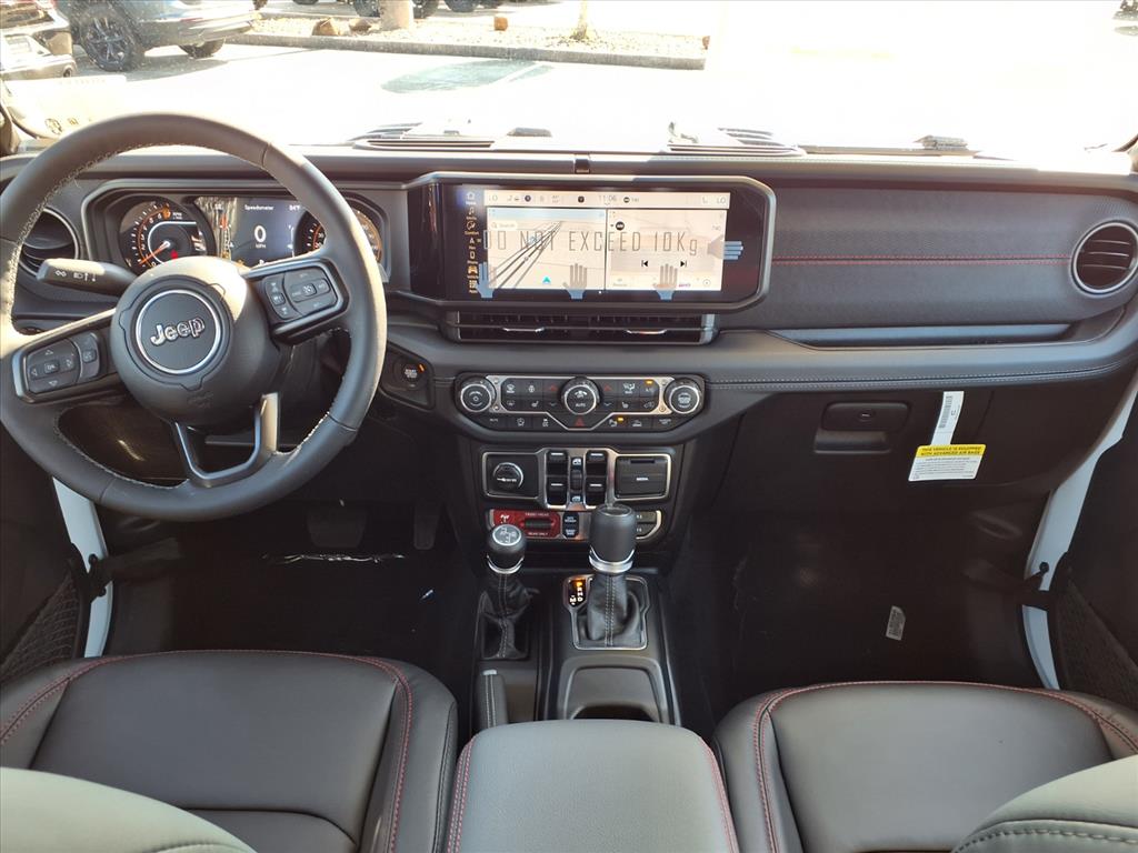 2026 Jeep Gladiator Rubicon Bright White Clearcoat at League City CDJR