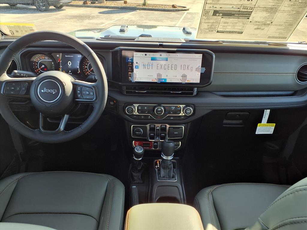 2026 Jeep Gladiator Mojave Anvil Clearcoat at League City CDJR