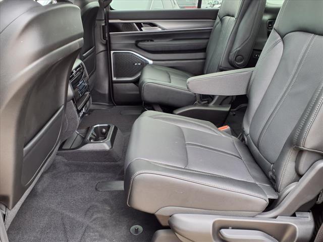 2025 Jeep Wagoneer L Series II