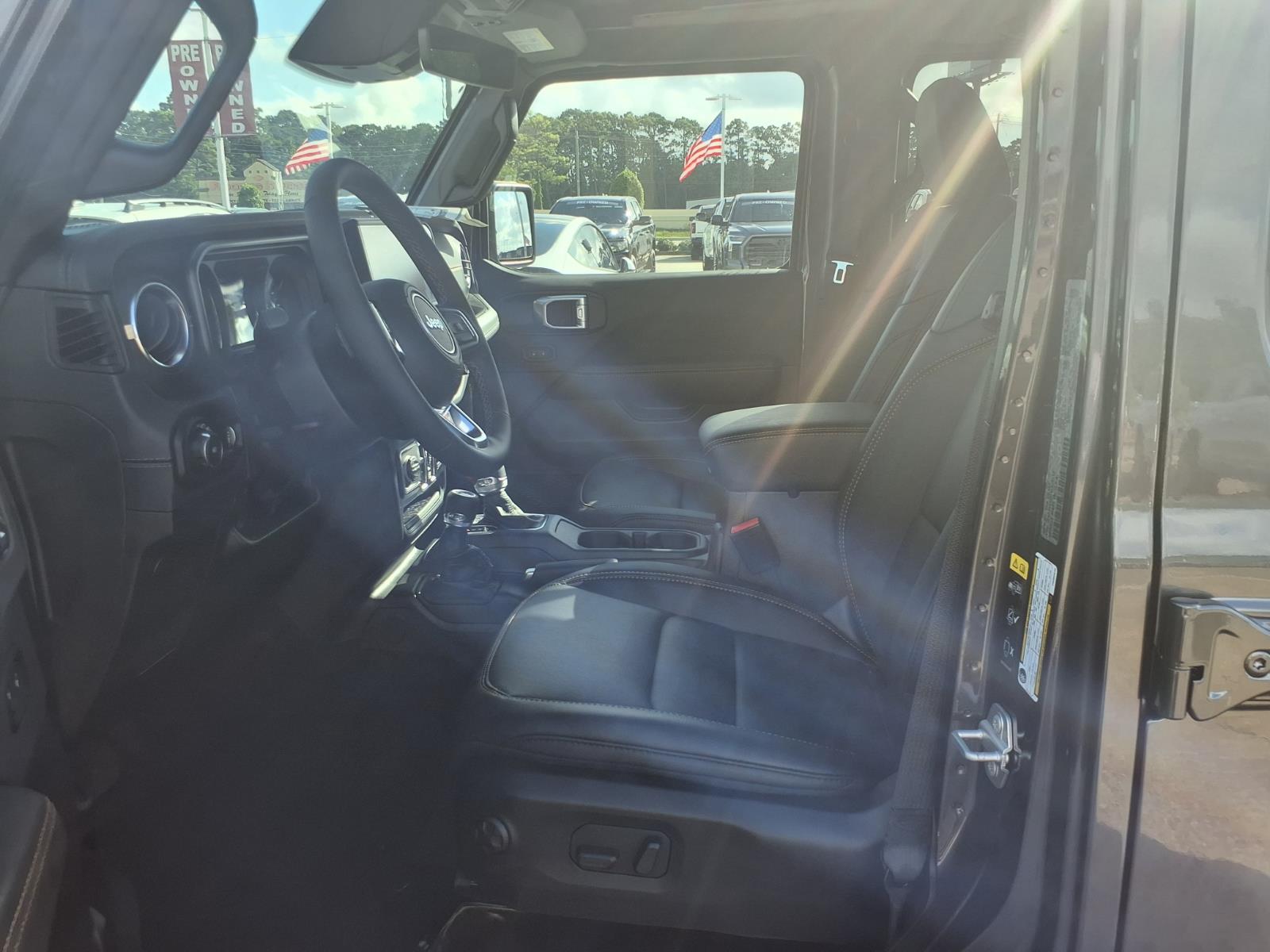 2026 Jeep Wrangler Sahara Gray at League City CDJR