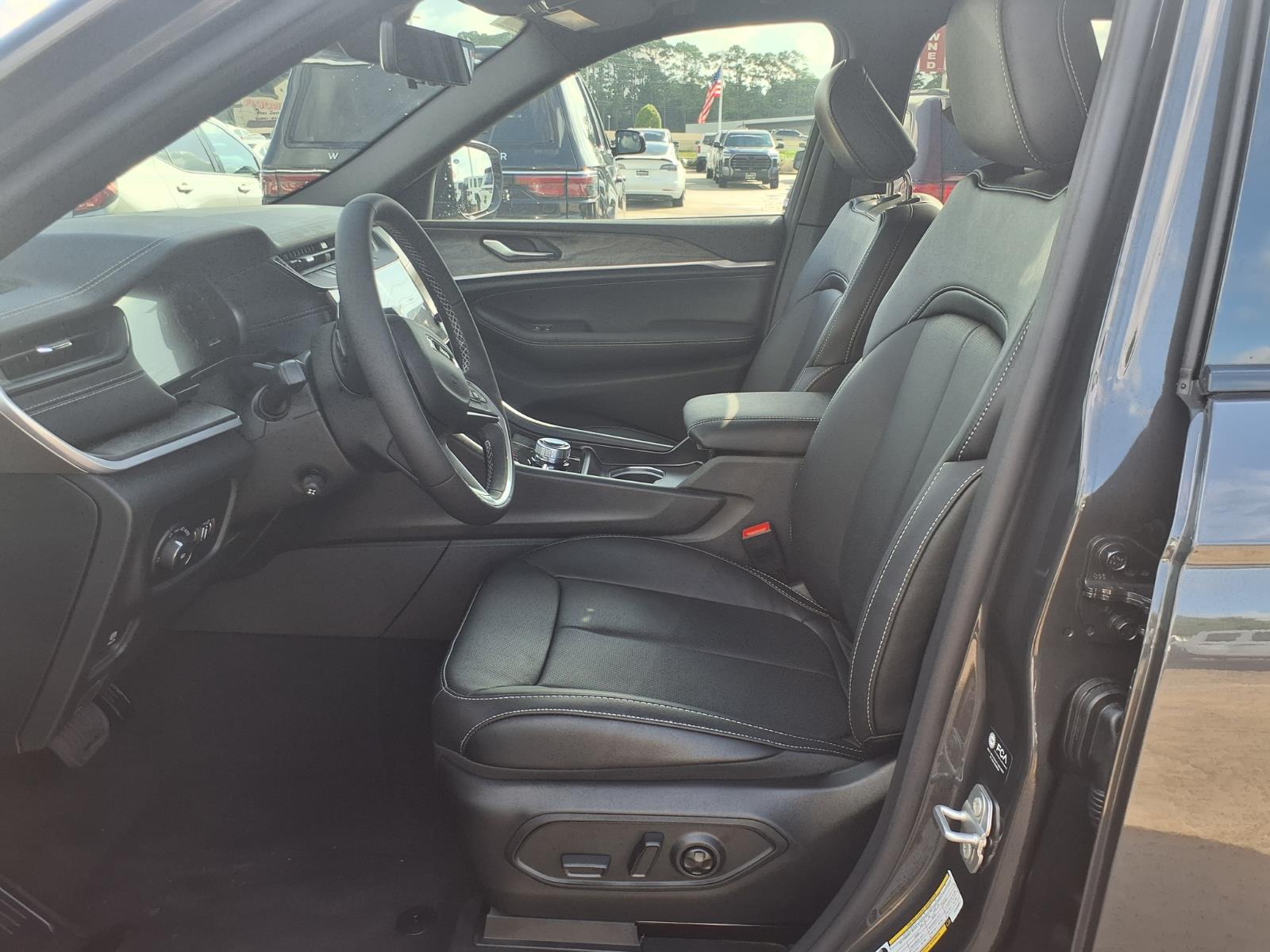 2026 Jeep Grand Cherokee Limited Gray at League City CDJR