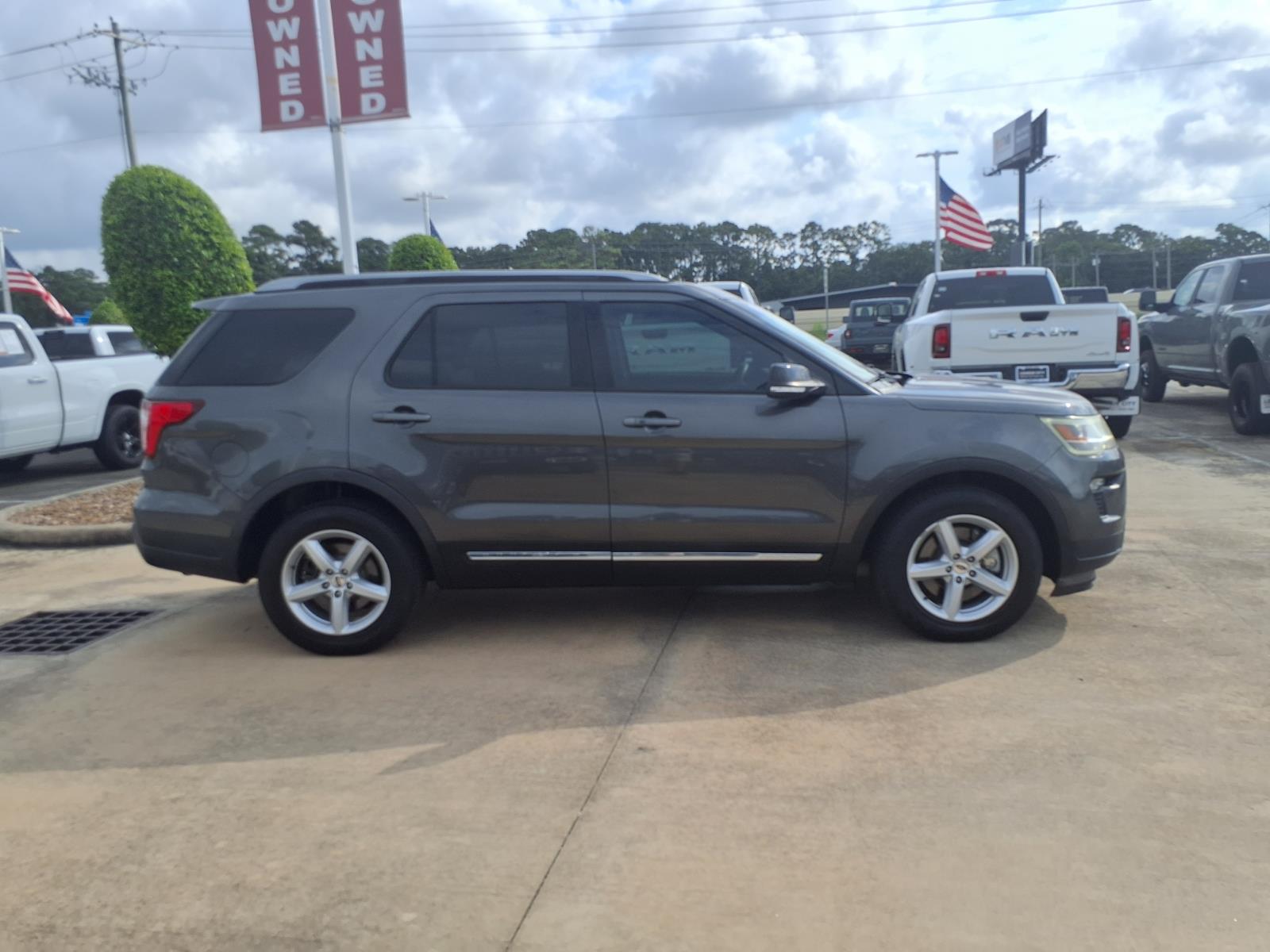 2018 Ford Explorer XLT - 8