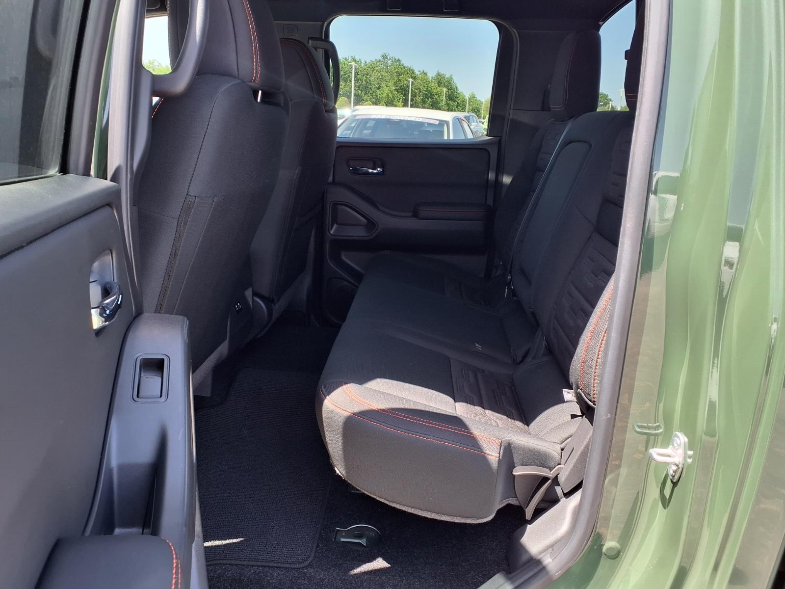 2025 Nissan Frontier PRO-X - 8
